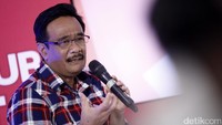 Djarot blak-blakan di acara live streaming detikcom yang digelar di gedung Aldevco, Jakarta Selatan, Selasa (6/12/2016).