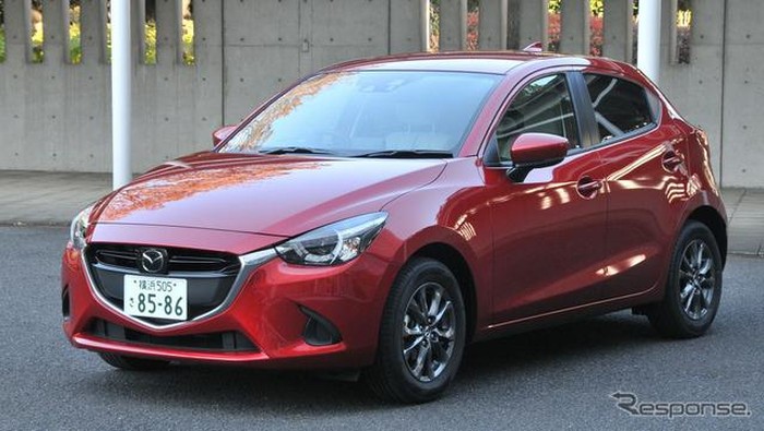 Kursi Goyang Buat Mazda Tarik 3 Model Andalannya