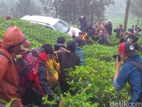 Begini Penampakan Evakuasi 17 Mahasiswa Binus dari Gunung Gede