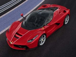 LaFerrari Coupe Ini Jadi Mobil Termahal di Dunia