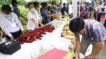 Para Tersangka Saksikan Pemusnahan Narkoba Oleh Jokowi
