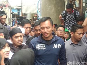 Cerita Agus dan Buku Inventaris Curhatan Warga Jakarta