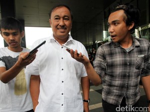 Tersangka e-KTP Ini Tetap Bantah Terima Duit Saat Bersaksi di Sidang