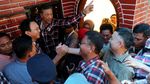 Ahok Sapa Pendukung di Rumah Lembang