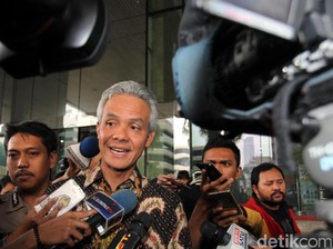Kasus Korupsi e-KTP, Ganjar Pranowo Bantah Terima USD 520 Ribu
