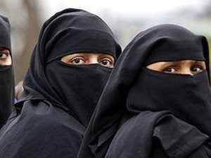 Negara Mana Saja yang Melarang Burka?