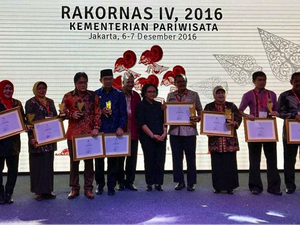 Kolaborasi Kemendesa PDDT dengan Homestay Desa Wisata