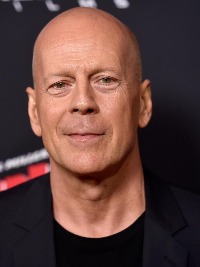 Urutan delapan, ada aktor legendaris Bruce Willis. Foto: Getty Images