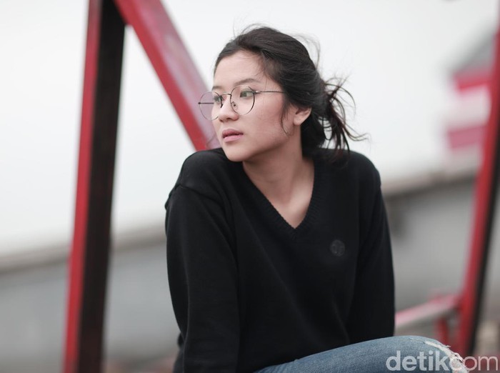 Danilla saat mengunjungi kantor detikHOT.