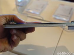 4 Ponsel Alcatel Serbu Indonesia