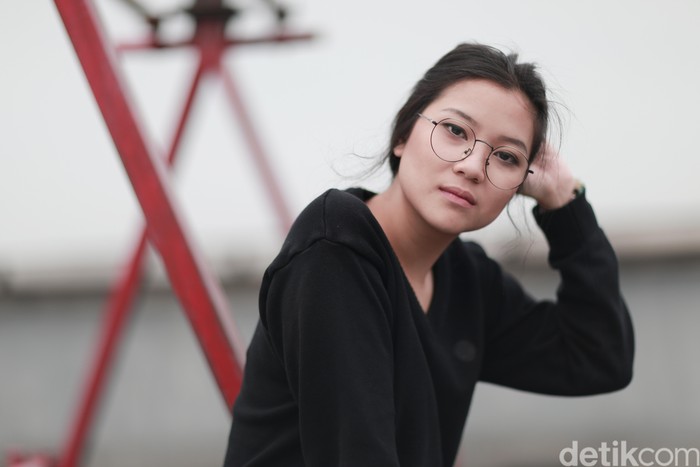Danilla Danilla saat mengunjungi kantor detikHOT.