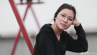 Banyak pria yang jatuh hati dengan suara dan kepribadian Danilla yang terkesan cuek. Asep Syaifullah/detikHOT