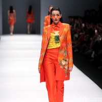 Koleksi Rudy Chandra mengangkat tema Malegi di Jakarta Fashion Week 2017. Senayan City. Jakarta. [Foto: Mohammad Abduh/Wolipop]
