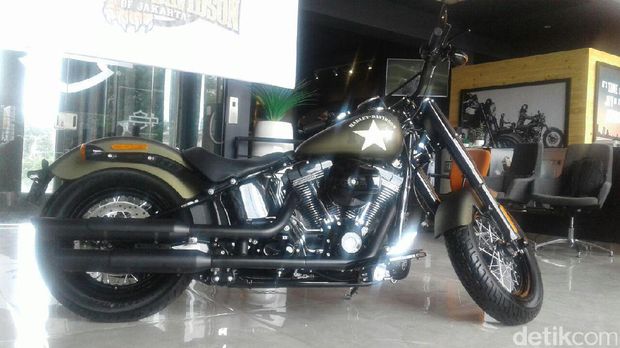 Jagoan Pertama Harley Setelah Vakum di Indonesia, Softail Slim S