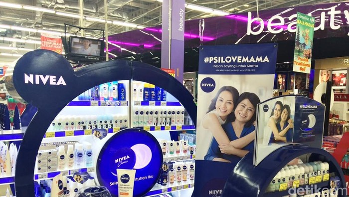 Belanja dan Berdonasi Bersama Transmart Carrefour dan Nivea Sambut Hari Ibu