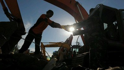 Evakuasi Korban Gempa Aceh Terus Dilanjutkan