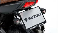 Di Prancis, Suzuki SV650 Scrambler dibanderol 7.999 euro (Rp 114,4 jutaan), sementara di Belanda lebih mahal yakni 9.098 euro.