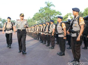 Kapolda Sumut Lepas Tim Satgas Bantu Korban Gempa Aceh