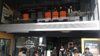 Selama waktu itu, kami bekerja keras untuk menyegarkan jaringan diler kami.