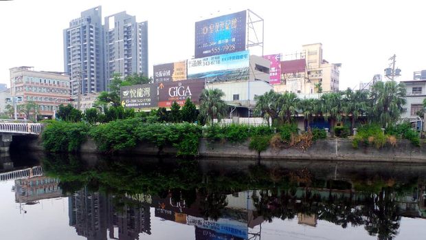 Sungai Cinta sekarang jadi bersih, padahal dulu sangat tercemar (Wahyu/detikTravel)