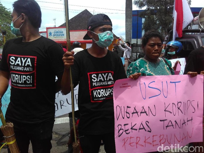 Warga Blitar Tuntut Kejari Tuntaskan Kasus Korupsi yang Belum Tuntas