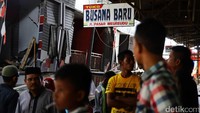 Hingga saat ini, proses evakuasi masih berlangsung.