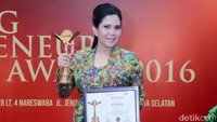 Penghargaan ini merupakan langkah positif dalam mendorong terciptanya UKM-UKM baru untuk lebih maju dan berdaya saing global.