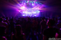 Mengawang Bersama Tokimonsta