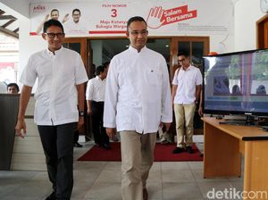 Anies-Sandi Peringati Hari Anti Korupsi