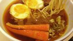 Krenyes Renyah All-Star Tendon dengan Isi Aneka Tempura