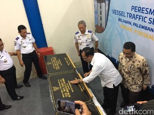 Resmikan Sistem Lalu Lintas Kapal Laut, Menhub: Turunkan Risiko Kecelakaan