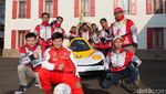 Mobil Mahasiswa Indonesia Ngebut di Sirkuit Ferrari Italia