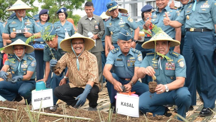 Pemprov Jatim Dukung Pemanfaatan Lahan TNI Jadi Lebih Produktif