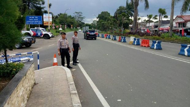 Kepadatan di Puncak Diurai, Arus Lalin Diberlakukan Normal 2 Arah