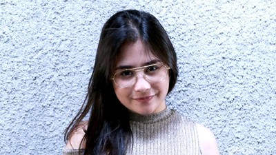 Intip Kesiapan Prilly Jelang Mini Konser