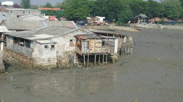 Panorama kumuh ketika belum ada pembangunan