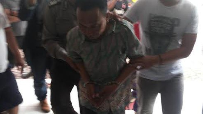 Diduga Peras Kepala Desa, Seorang Wartawan di Situbondo Diringkus Polisi
