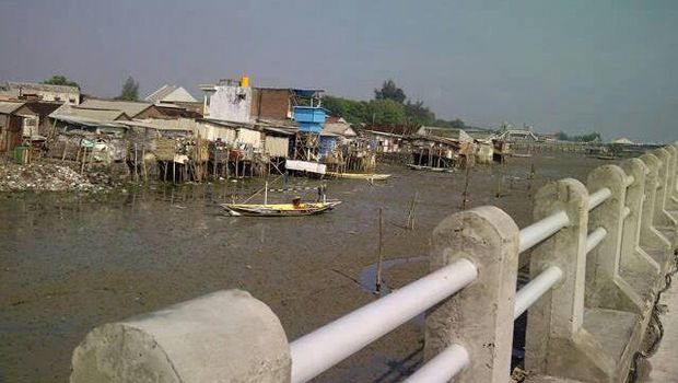 Pesisir Sukolilo Lor saat masih kumuh