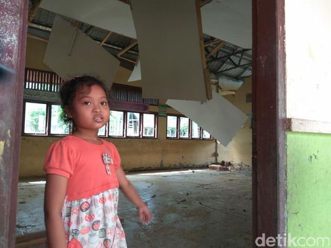  Sekolah Madrasah Ibtidaiyah Negeri (MIN) Paru di Kecamatan Bandar Baru, Pidie Jaya, Aceh, Sabtu (10/12/2016)