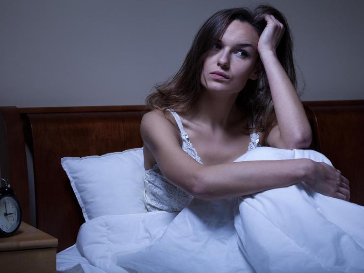 8 Alasan Kamu Terbangun di Tengah Malam