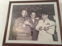 Kisah Bung Karno Jadi Sahabat Pertama Kuba, Beri Fidel Castro Keris