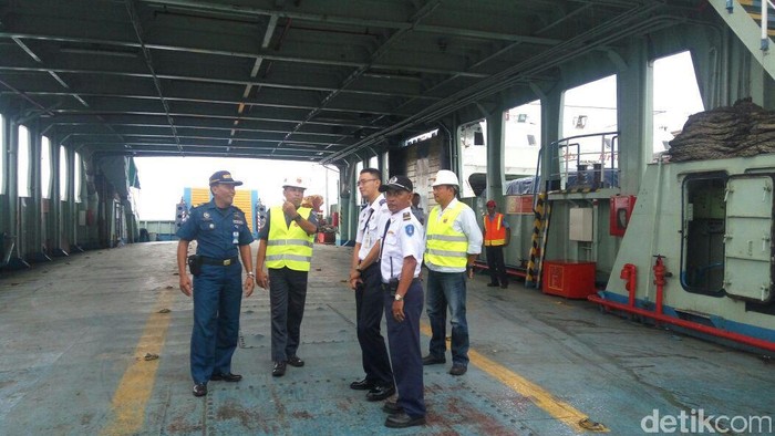 Jelang Akhir Tahun 2016, Puluhan Kapal di Selat Bali Lakukan Uji Kelayakan