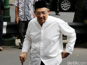 6 Fakta Quraish Shihab yang Dikunjungi Jokowi di Pesantrennya
