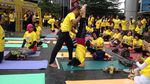 Begini Serunya Yoga Bersama Anjasmara