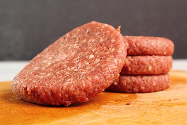 Racik Beef Burger dengan 4 Sayuran Ini Agar Burger Lebih Juicy Bernutrisi