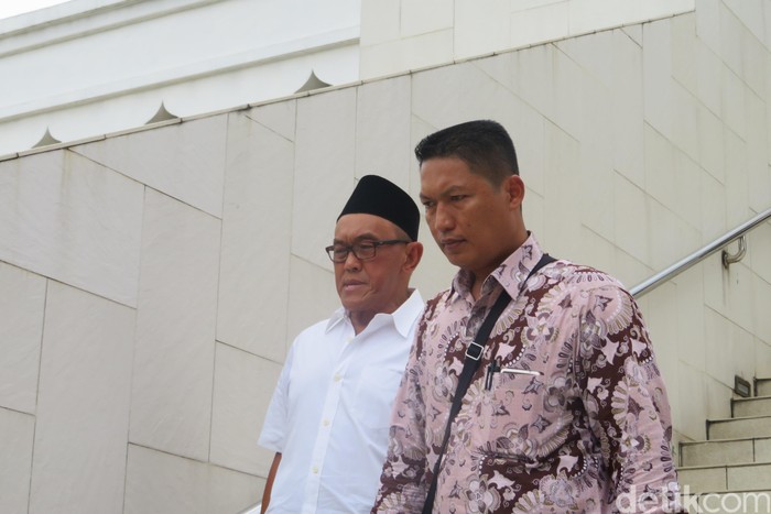 Marie Muhammad dalam Ingatan AM Fatwa dan Aburizal Bakrie