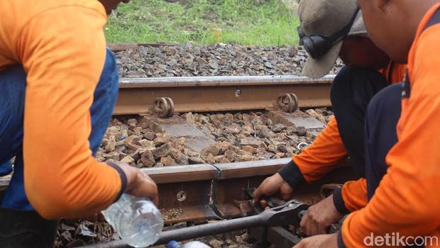 Ini Upaya PT KAI Hadapi Genangan Banjir di Lintasan Porong