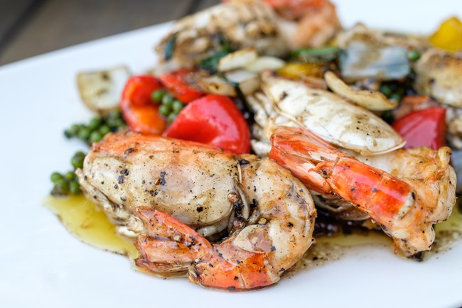 Hari Libur Ini Enaknya Bikin Udang Bumbu Lada Hitam dan Udang Bakar Kecap yang Sedap