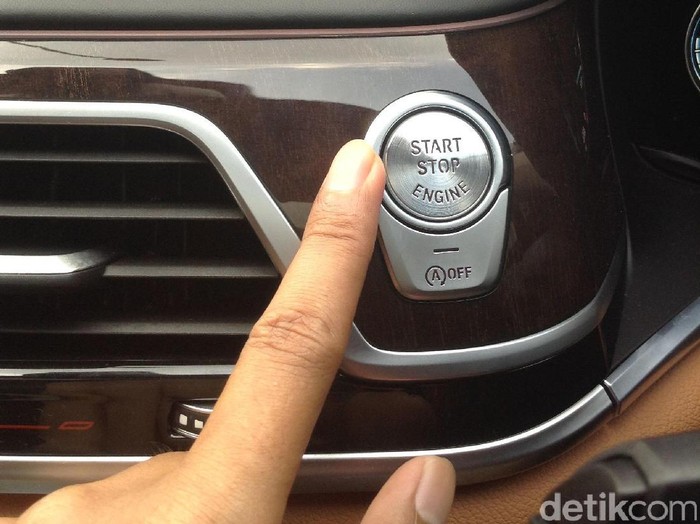 Pakai Alat Khusus, Mobil dengan Kunci Remote Berisiko Dicuri