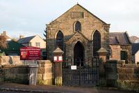 Wouw! Wanita Ini Bikin Replika Desanya Seluruhnya dari Kue